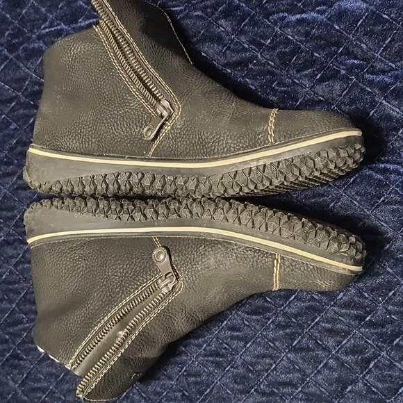 Womens Rieker L4270 Oberursel Short Black Leather Boot size 39 - Picture 8 of 9